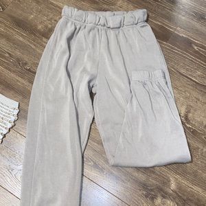 Full length ardene sweatpants!